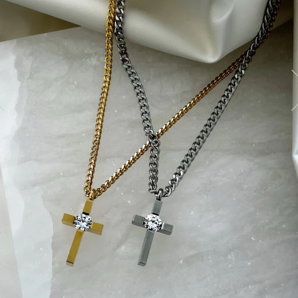 CRYSTAL CUBE CROSS by HRH Collection